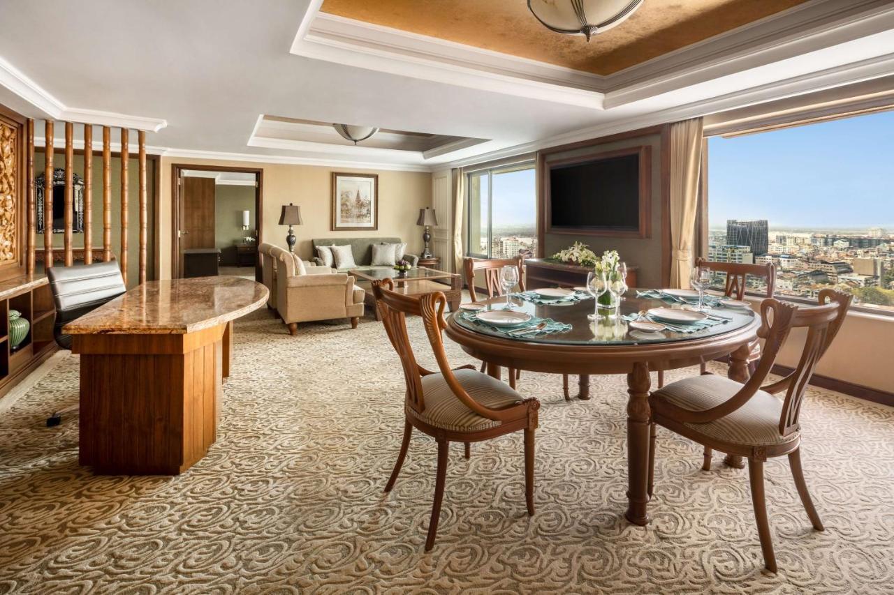 Sule Shangri-La Yangón Exterior foto
